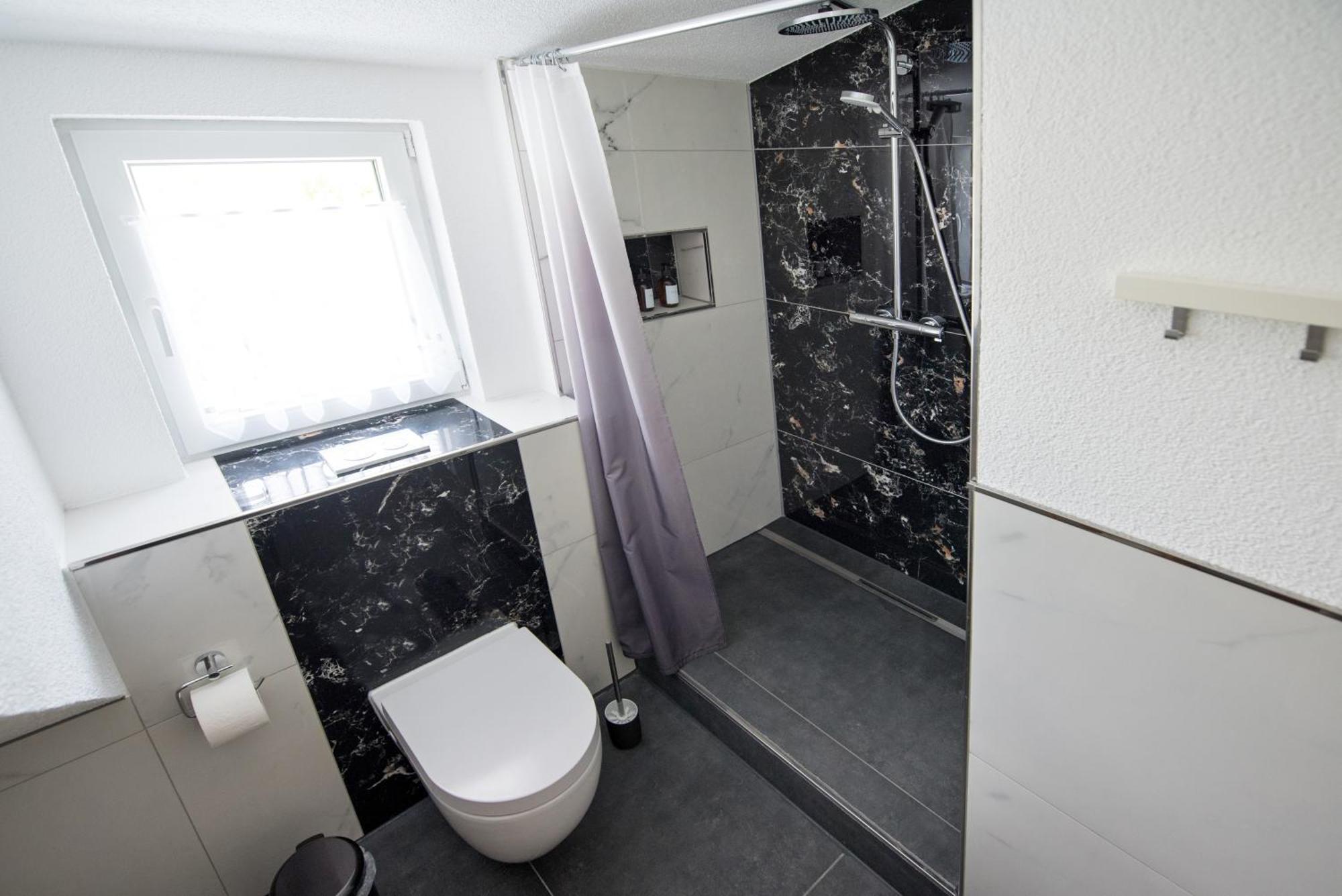 Ferienwohnung Regel 라우인겐 외부 사진