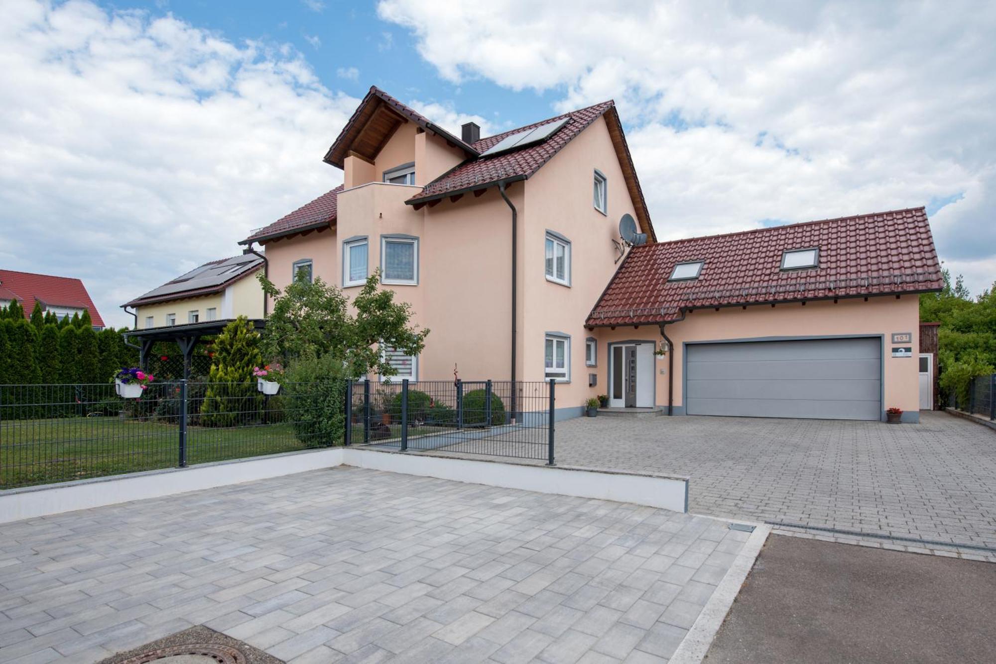 Ferienwohnung Regel 라우인겐 외부 사진
